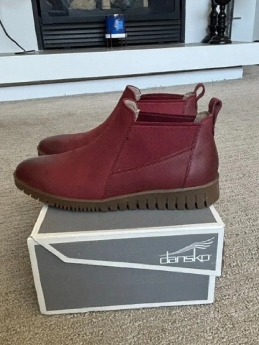 Dansko Louisa Burnished Calf Red Bootie in Perfect Condition